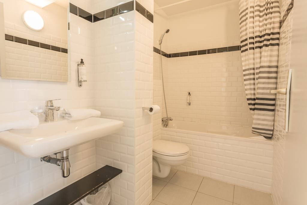Logis - Le Belvedere - 2 Etoiles Et Restaurant Hotel 2*