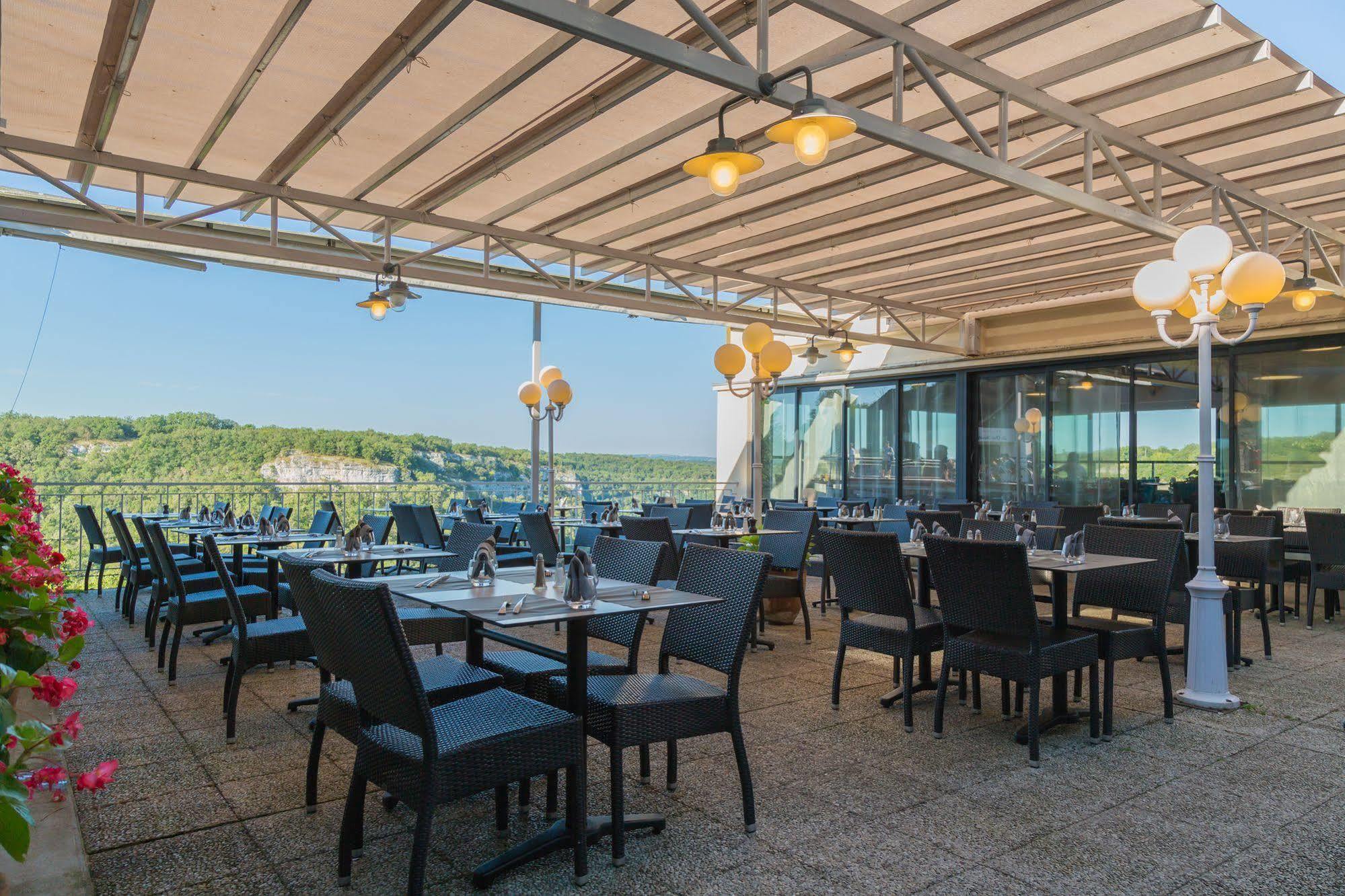 Hotel Logis - Le Belvedere - 2 Etoiles Et Restaurant Rocamadour