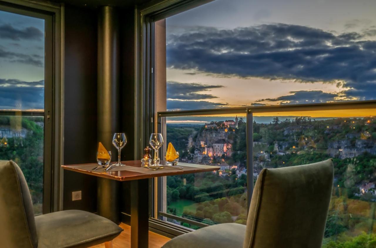 Logis - Le Belvedere - 2 Etoiles Et Restaurant Hotel 2*